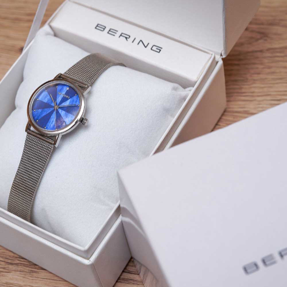BERING Ladies Northern Lights Japan Limited 13426-007-J 日本限定 数量限定 (ベーリング レディース腕時計 ノーザンライツ2024 シリアルナンバー入り ブルー×シルバー)ベーリング 時計