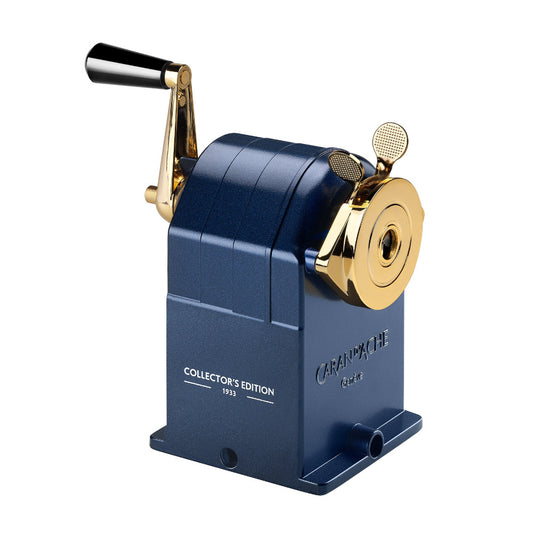 Caran d'Ache カランダッシュ 限定 コスミックブルー メタルシャープナー