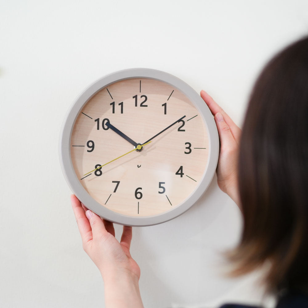 CHAMBRE ちいさな木の実のかけ時計 ひのき GRAY CH-067GY シャンブル 掛け時計 電波時計
