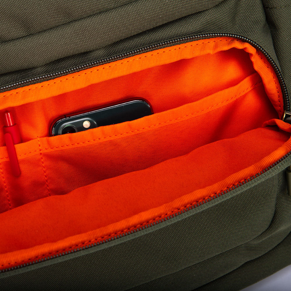 INUK PILOT RP MYRTLE GREEN イヌーク バックパック ユニセックス