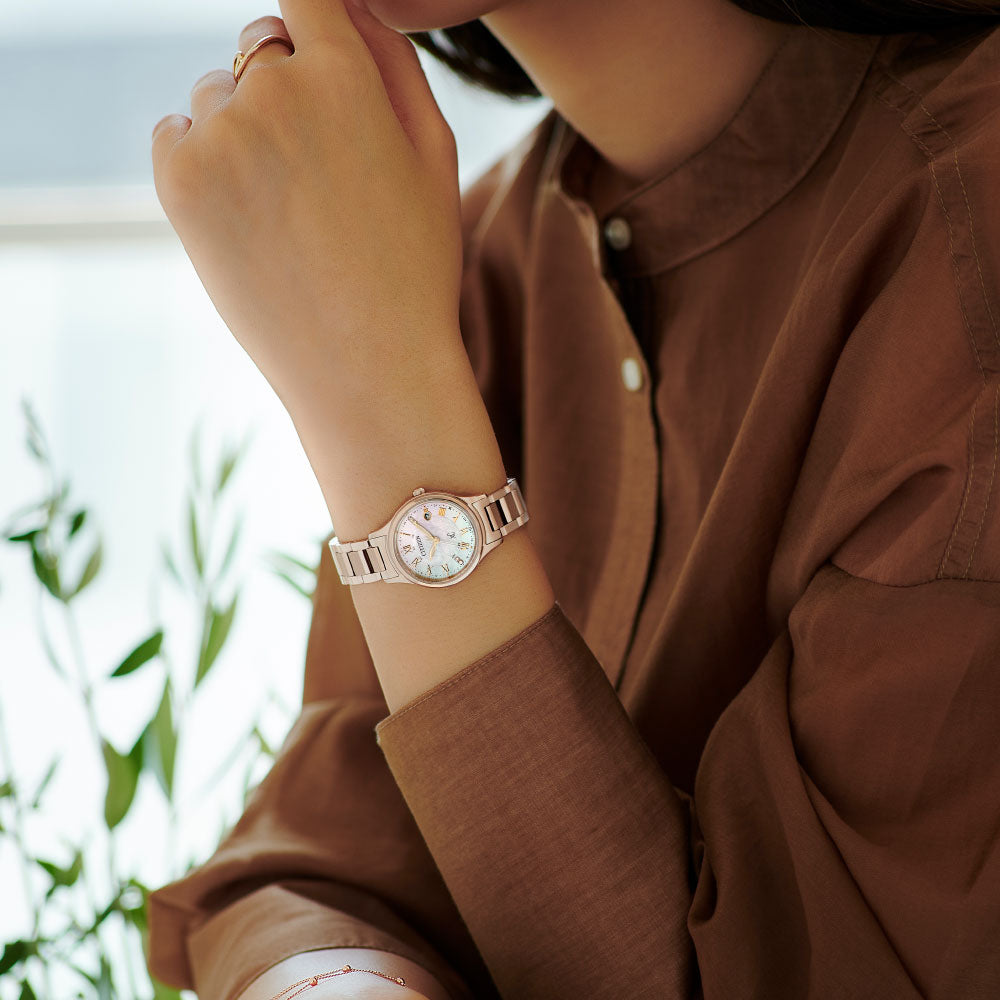 <先行予約受付中/10月3日発売>CITIZEN xC hikari collection ES9498-51D 限定モデル1,500本 KEIKO KITAGAWA Limited Model シチズン クロスシー 腕時計 レディース 北川景子さん