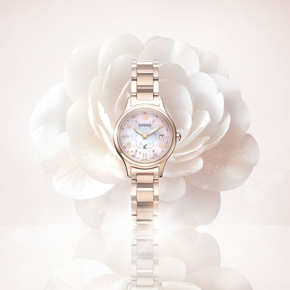 <先行予約受付中/2025年11月6日発売予定>CITIZEN xC hikari collection カメリア(椿) ES9498-69N 世界限定1,300本 シチズン クロスシー 腕時計 レディース