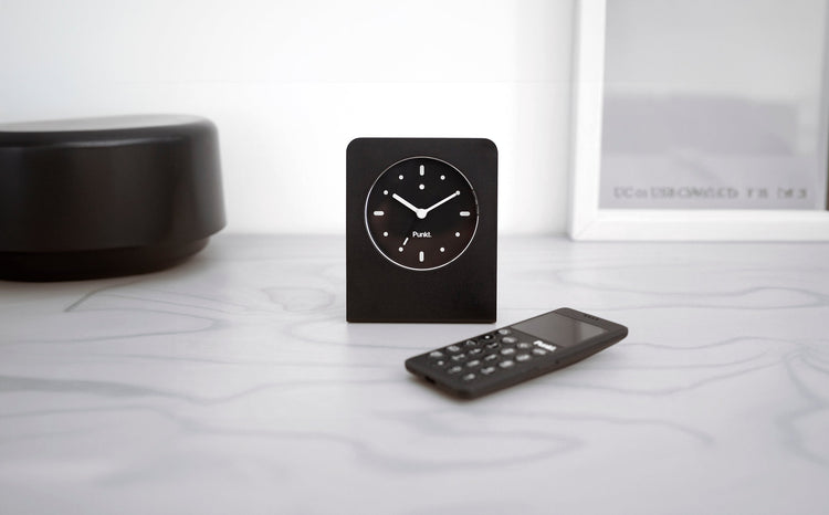Punkt Clock Punkt. – 東京ウォッチスタイル