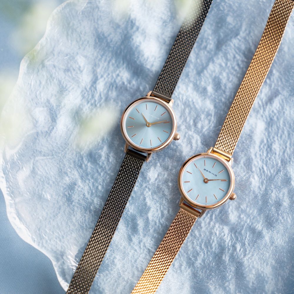 BERING Ladies Classic Mini Ice Blue 11022-368 ベーリング 腕時計 レディース