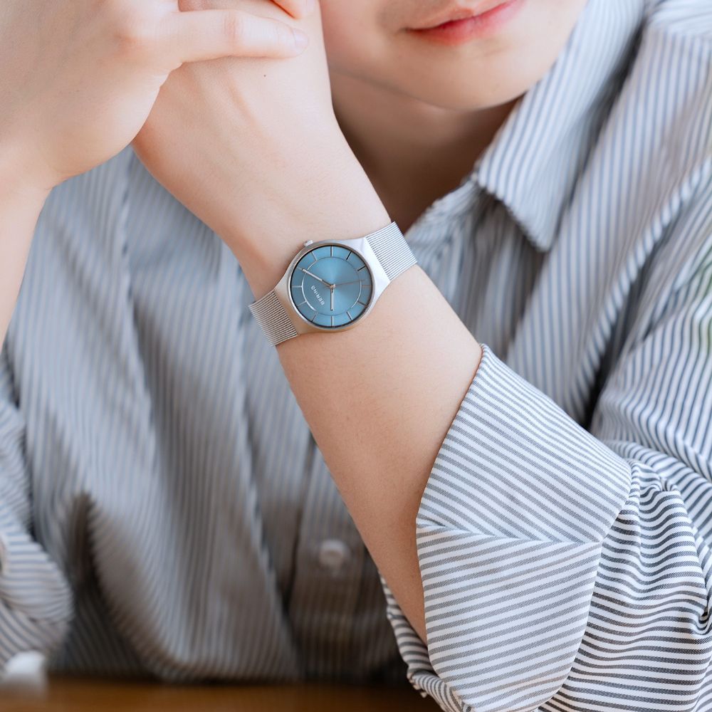 BERING Classic Scandinavian Ice Blue 11935-007 ベーリング 腕時計 メンズ