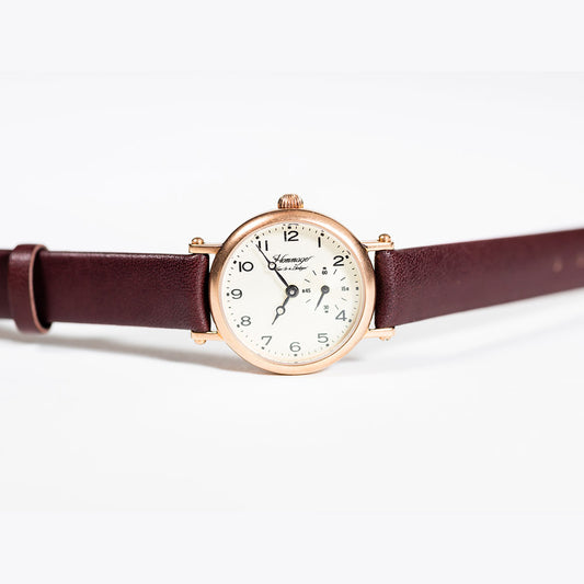 Hommage Vouer le a l’horloger. HG-020