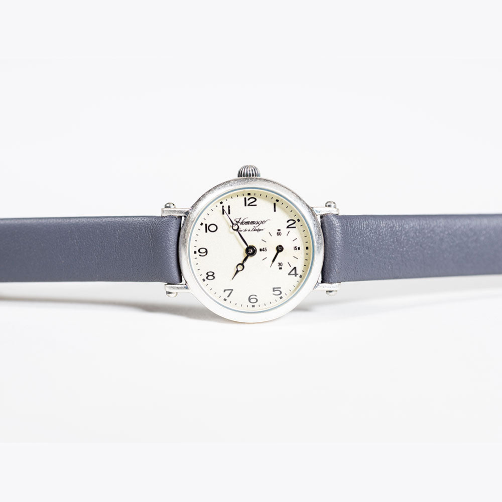 Hommage Vouer le a l’horloger. HG-018