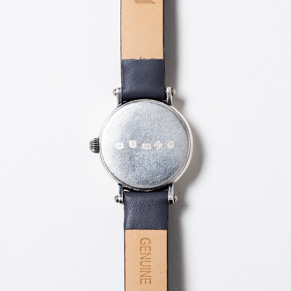 Hommage Vouer le a l’horloger. HG-018