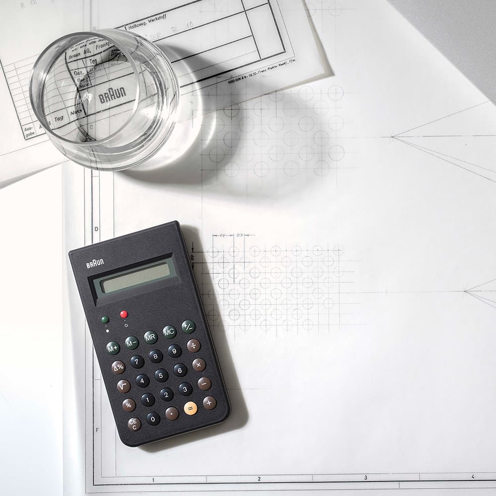 BRAUN 電卓 BNE001BK 復刻モデル ブラウン 電卓