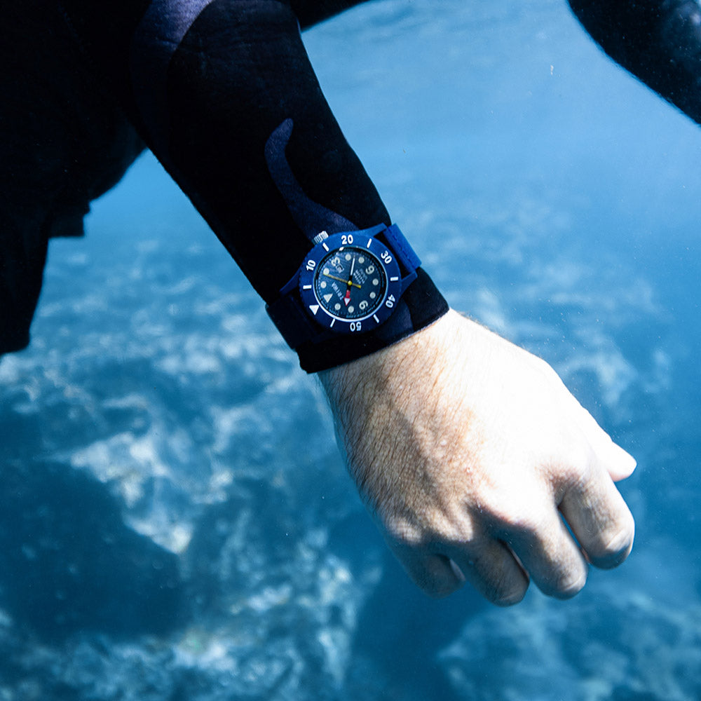 TRIWA TIME FOR OCEANS SUBMARINER DEEP BLUE TFO202 CL150712