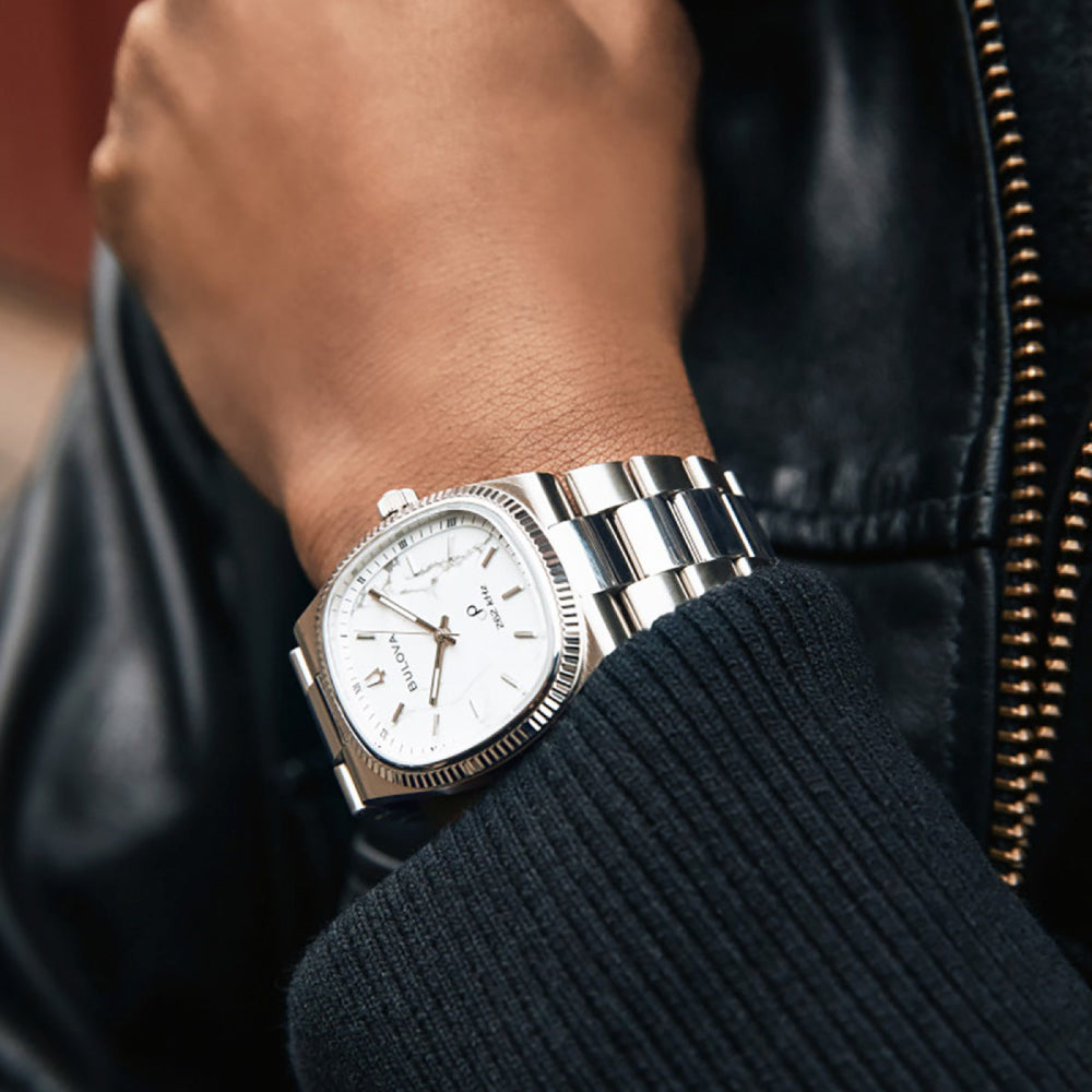 2026年10月15日発売＞BULOVA Super Seville 96A344 スーパーセビーユ