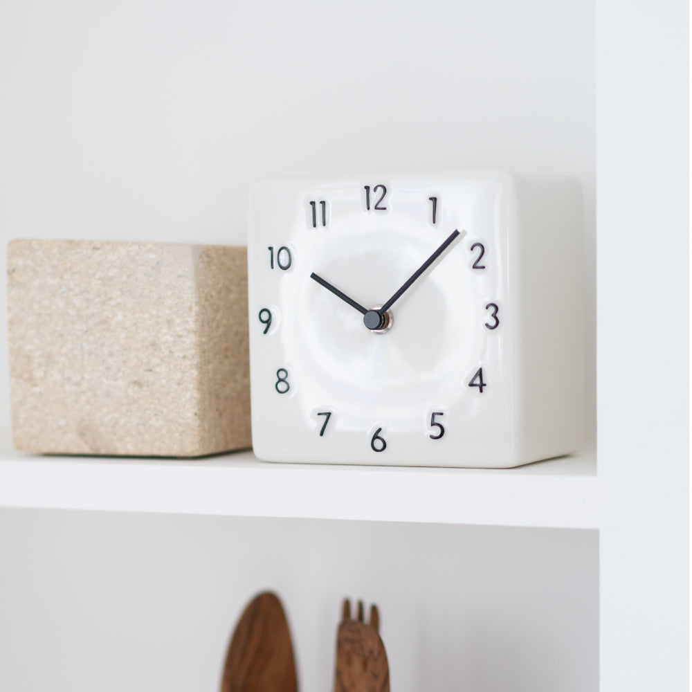 CHAMBRE 陶器の置き時計 CH-079BK シャンブル 時計 置き時計 インテリア時計