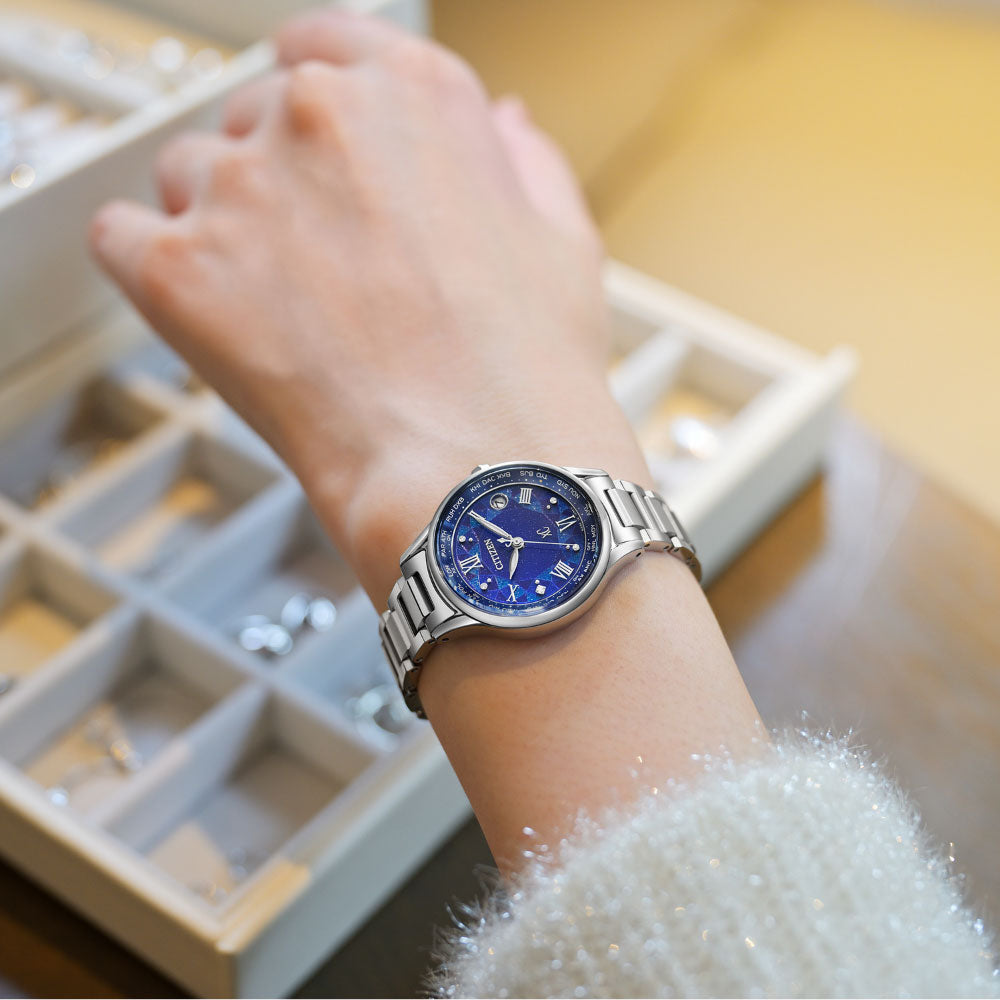 ＜先行予約受付中/2025年11月13日発売＞CITIZEN xC EC1160-71L DEAR Collection 世界限定1,500本 シチズン クロスシー 腕時計 レディース