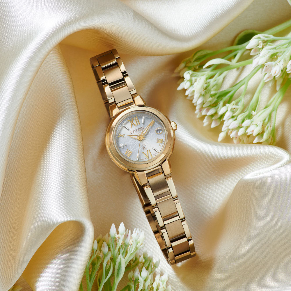 ＜先行予約受付中/2025年11月6日発売＞CITIZEN xC basic collection ES9433-56A 世界限定1,400本 シチズン クロスシー 腕時計 レディース